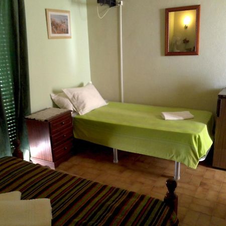 Guest House Pacifica Quarteira Exterior photo