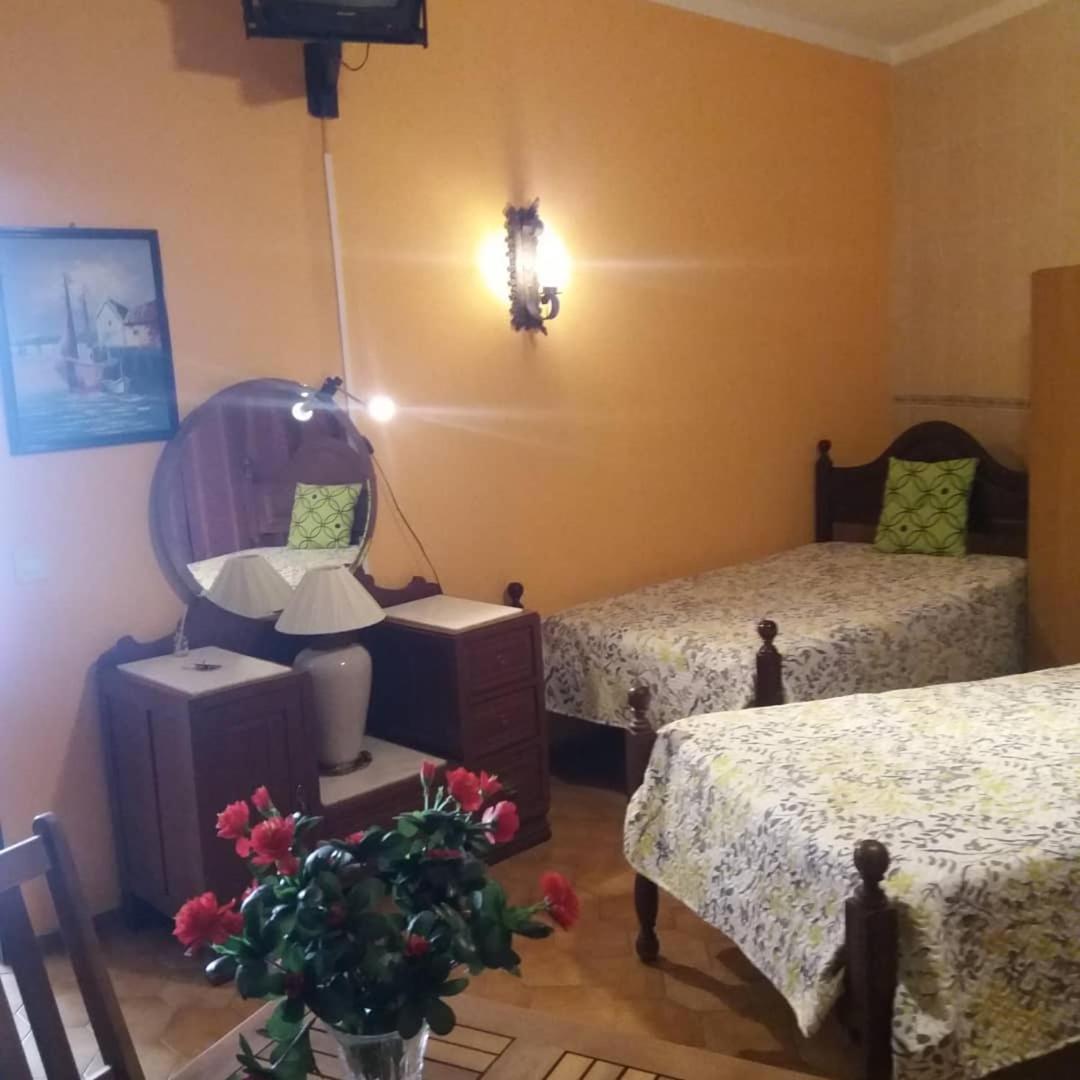 Guest House Pacifica Quarteira Room photo